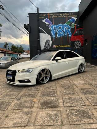 AUDI A3 1.8 TFSI SPORTBACK AMBITION 16V GASOLINA 4P AUTOMÁTICO